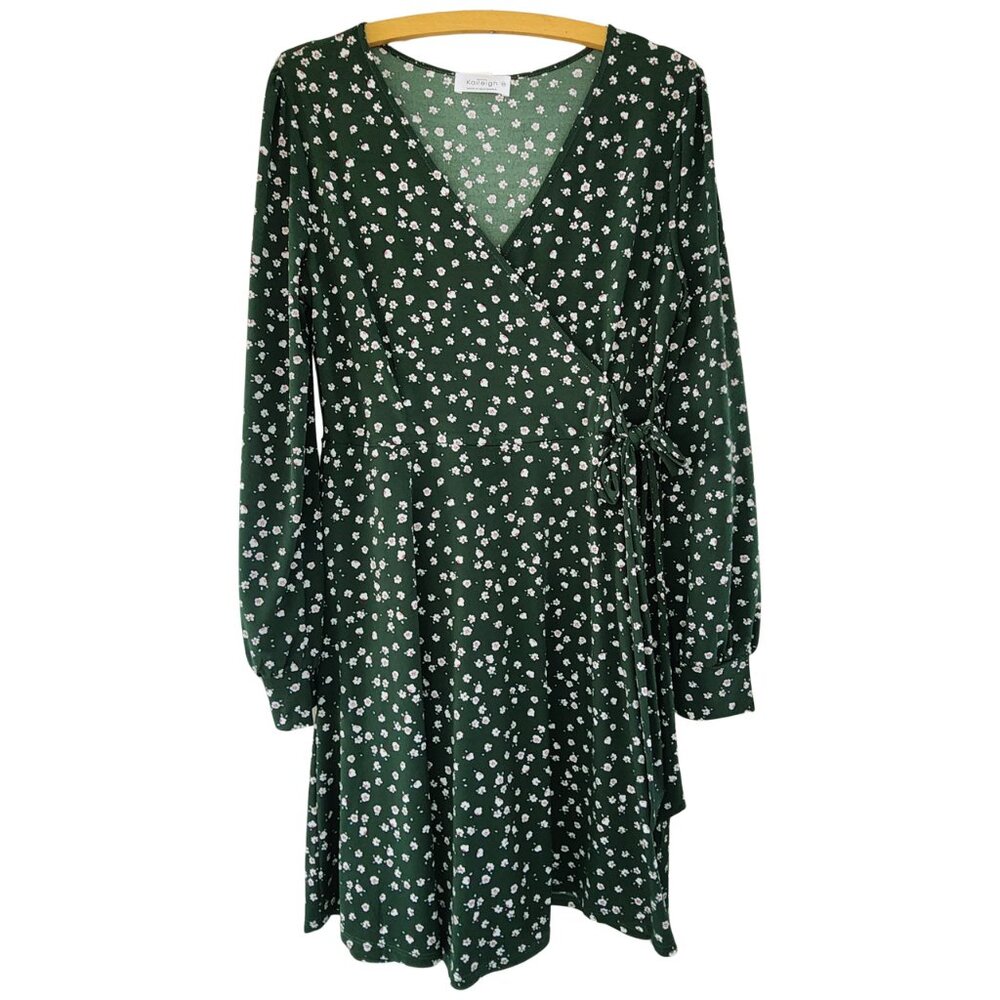Kaileigh Faux Wrap Dress - Green Floral Knit - Size Petite Large - NWT
